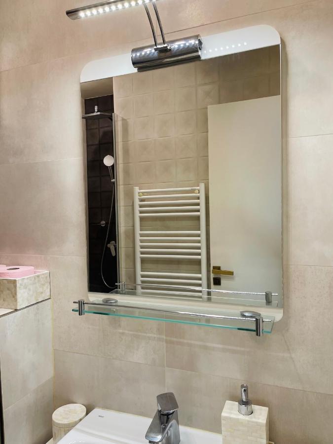 Ferienwohnung Pleasure Little Treasure - Montmartre Paris Exterior foto